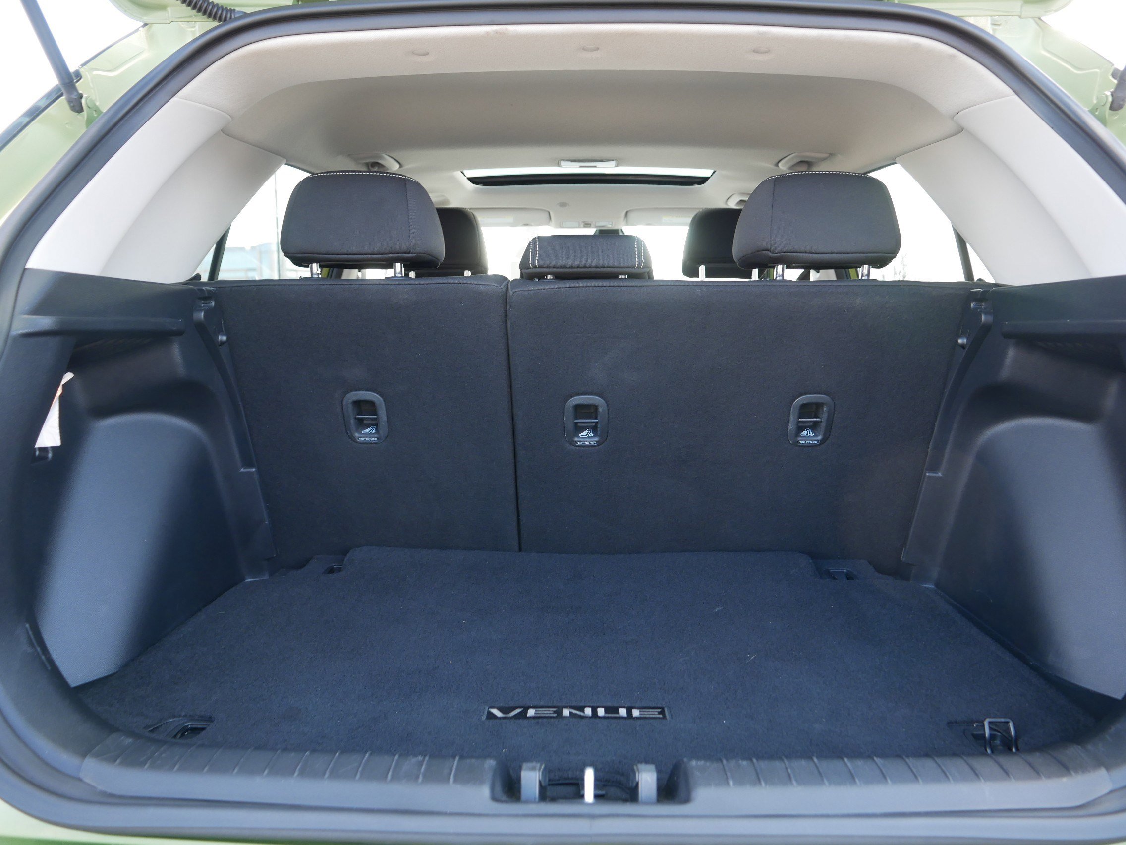 Certified 2023 Hyundai Venue SEL FWD image 18
