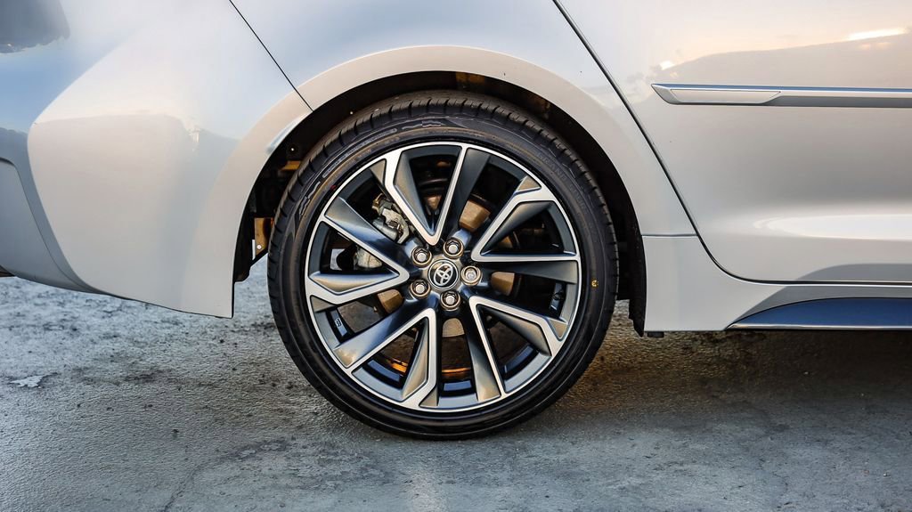 Used 2022 Toyota Corolla SE w/ Carpet Mat Package (TMS) image 12