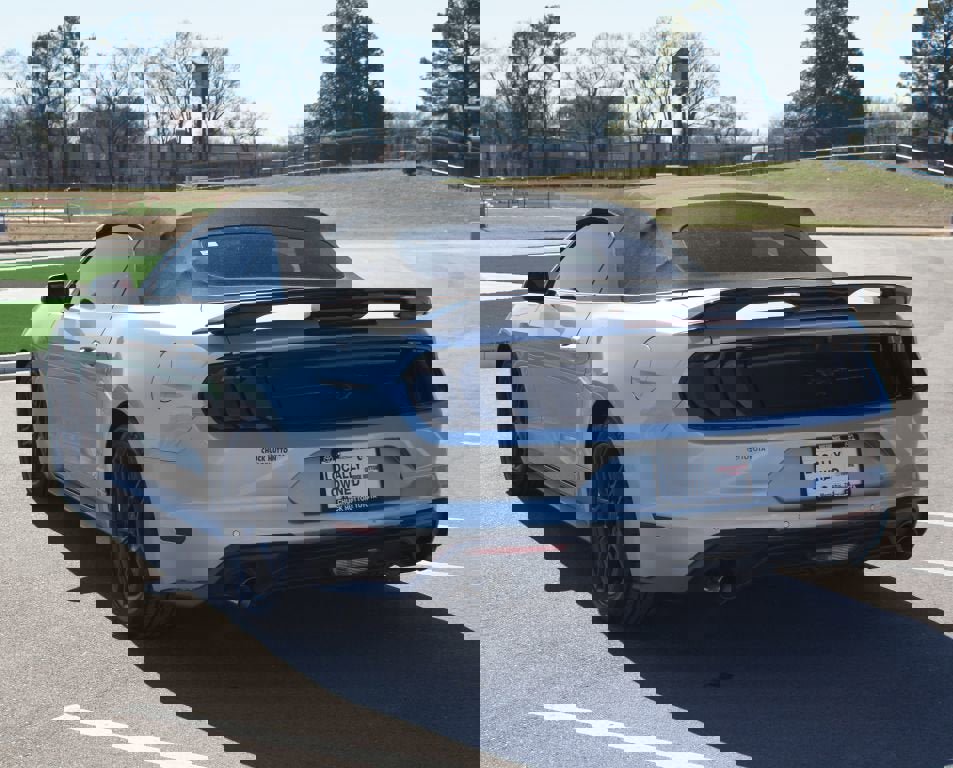 Used 2020 Ford Mustang Premium image 15