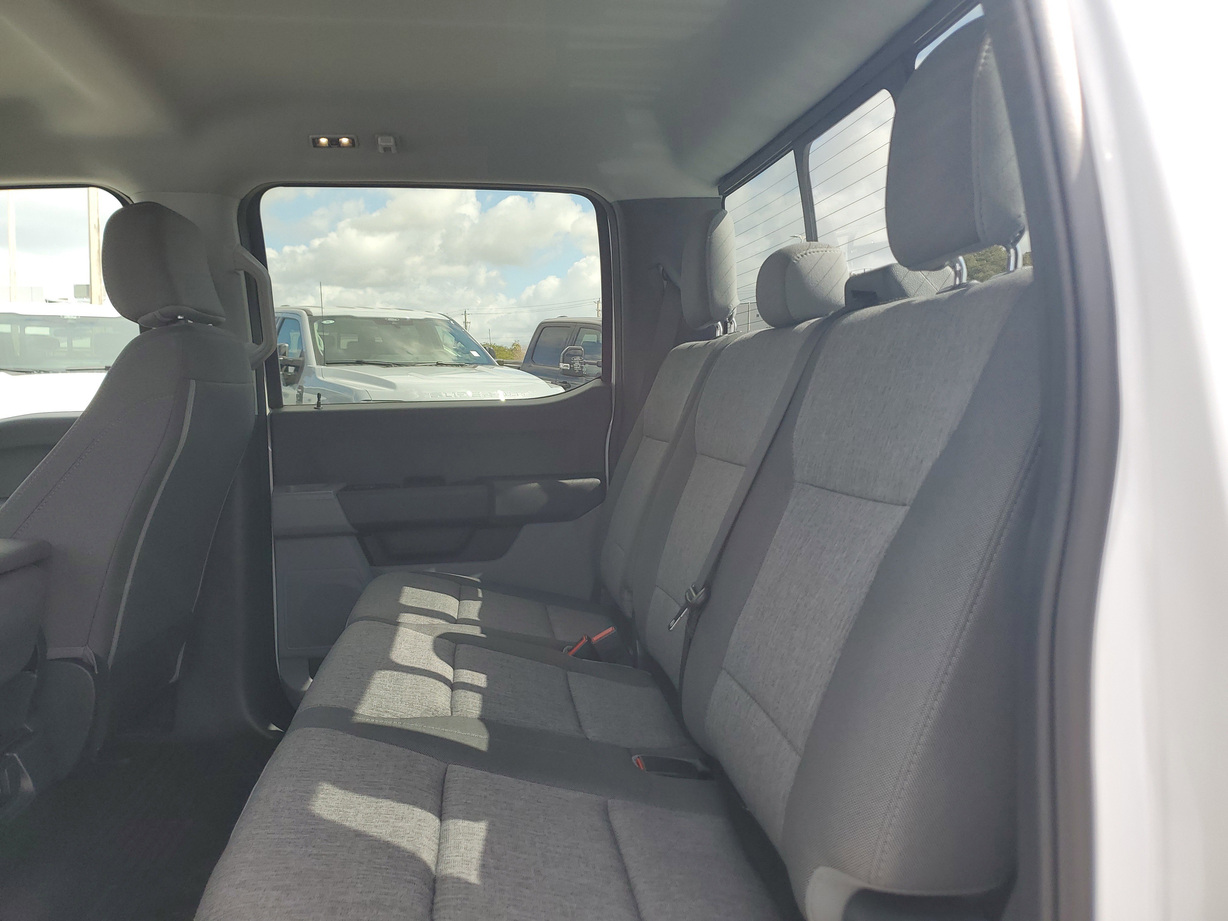 Used 2025 Ford F350 XL w/ 360-Degree Camera Package image 12