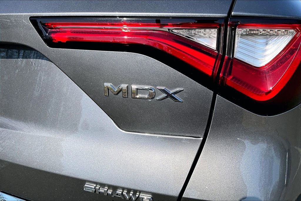 Used 2023 Acura MDX SH-AWD w/ Advance Package image 26
