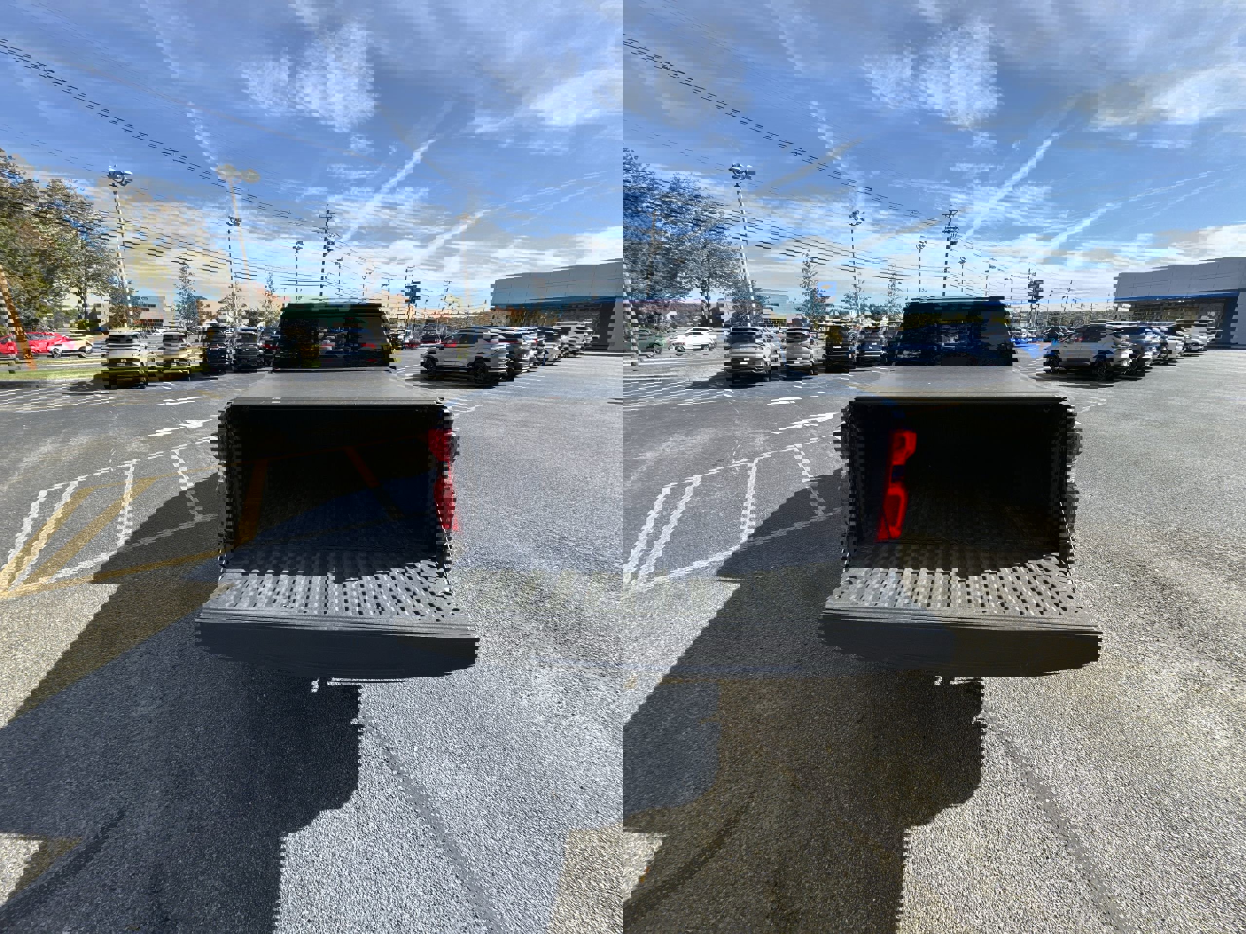 Used 2022 Chevrolet Silverado 1500 High Country w/ High Country Premium Package image 27