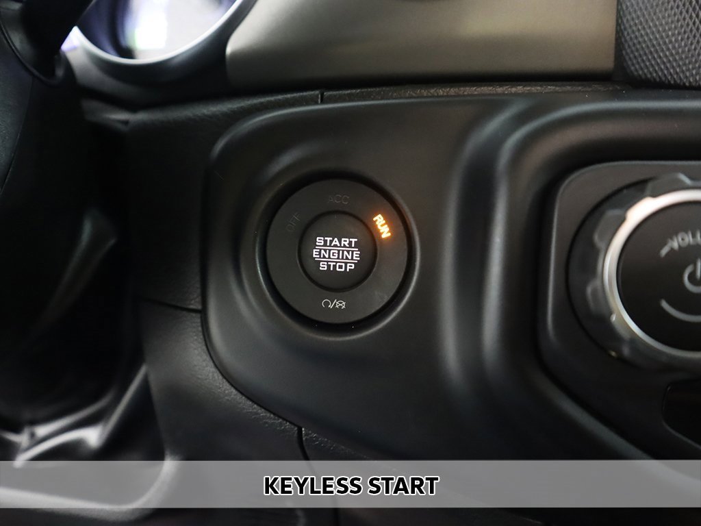 Used 2022 Jeep Wrangler Unlimited Rubicon 4xe image 4