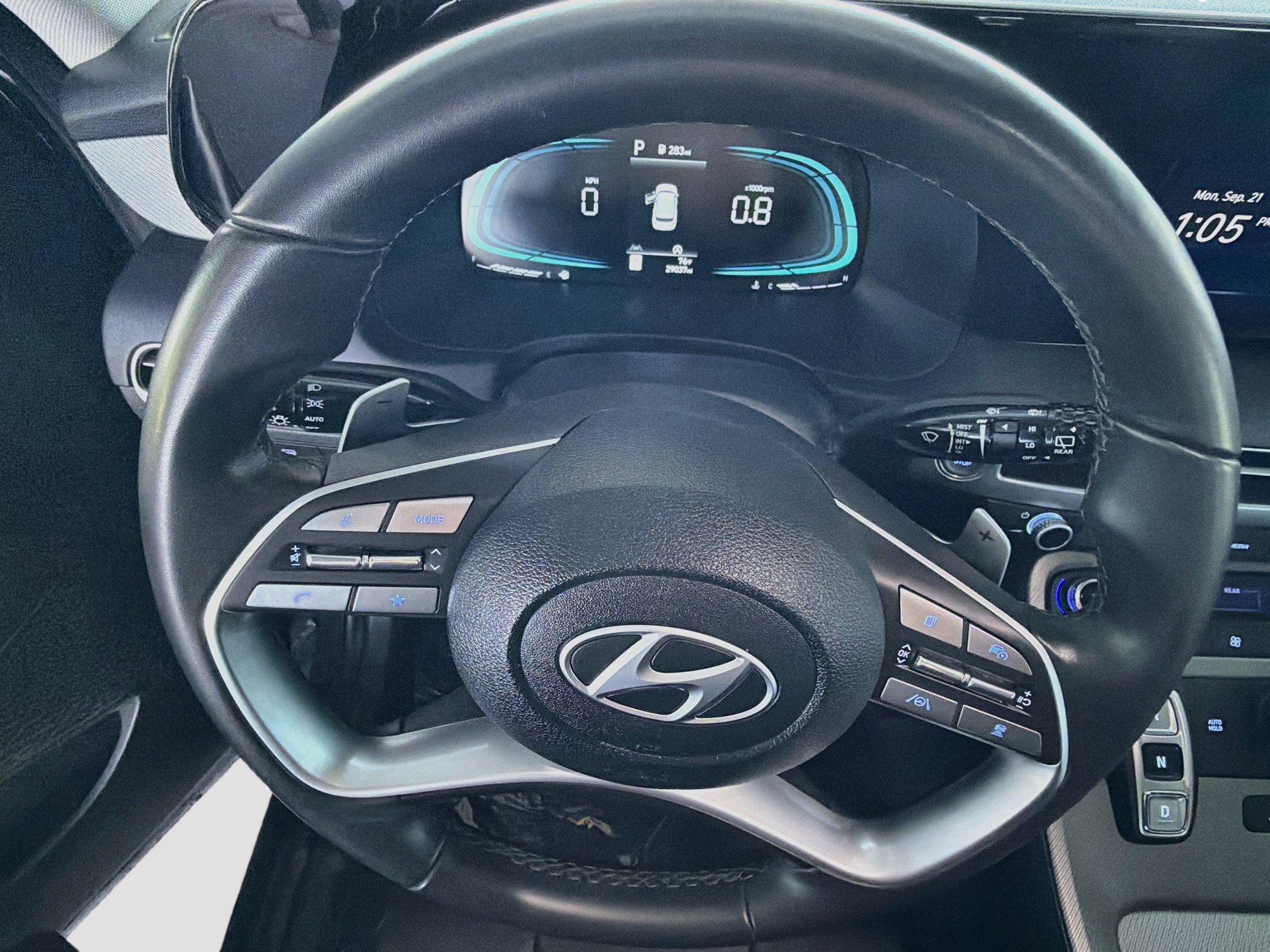 Used 2025 Hyundai Palisade SEL AWD/4WD image 17