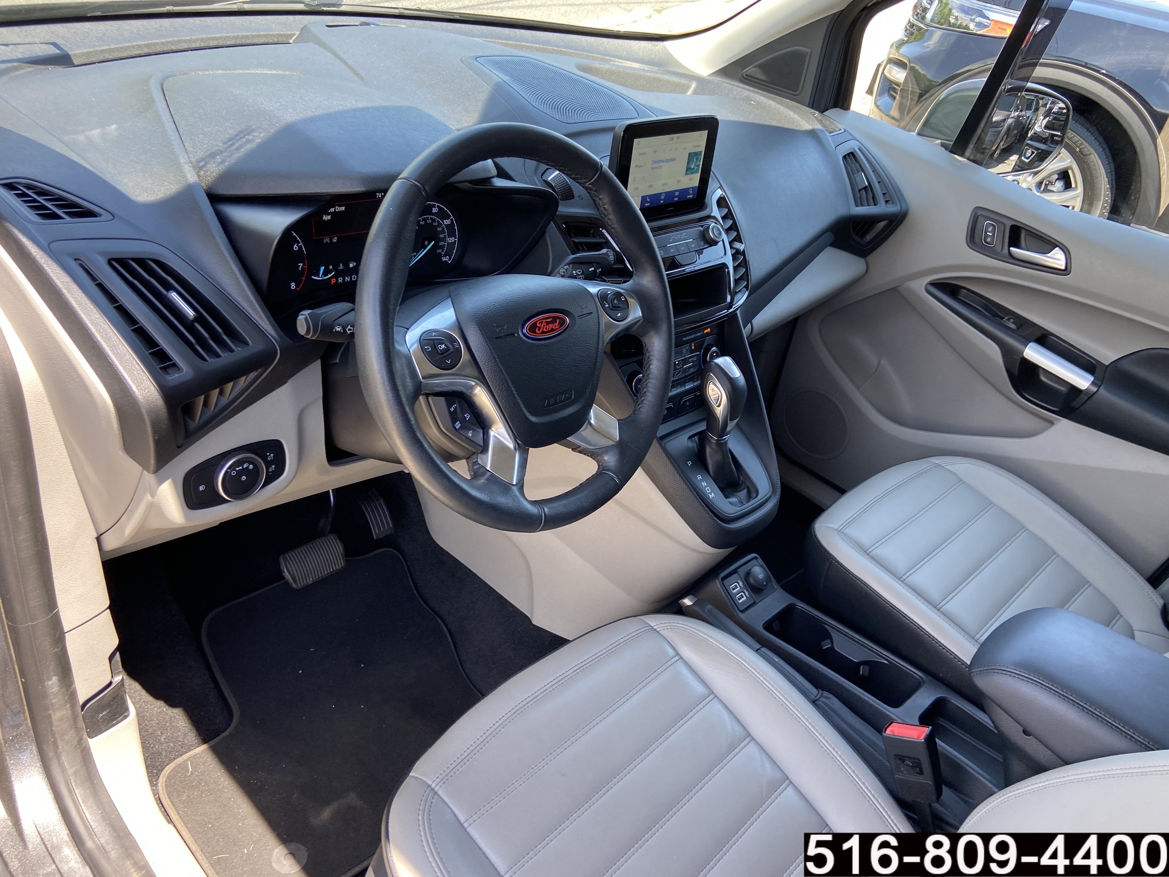 Used 2022 Ford Transit Connect Titanium FWD image 22
