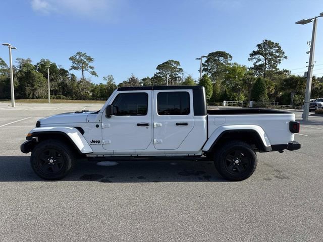 Used 2022 Jeep Gladiator Sport image 6