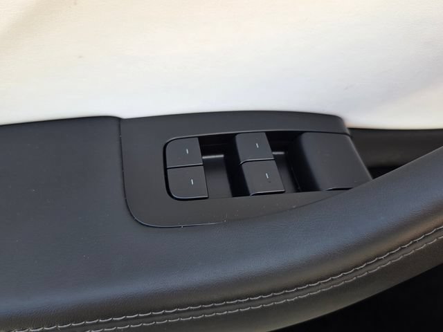 Used 2025 Tesla Model 3 Long Range RWD image 27