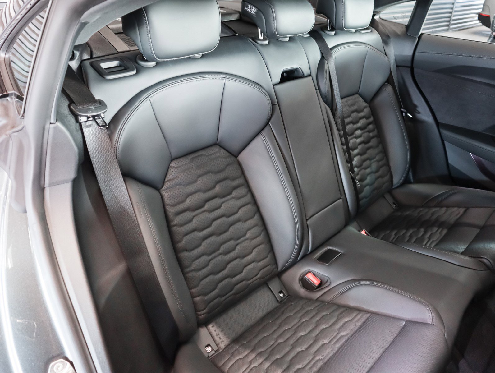 New 2026 Audi S e-tron GT Premium Plus image 10