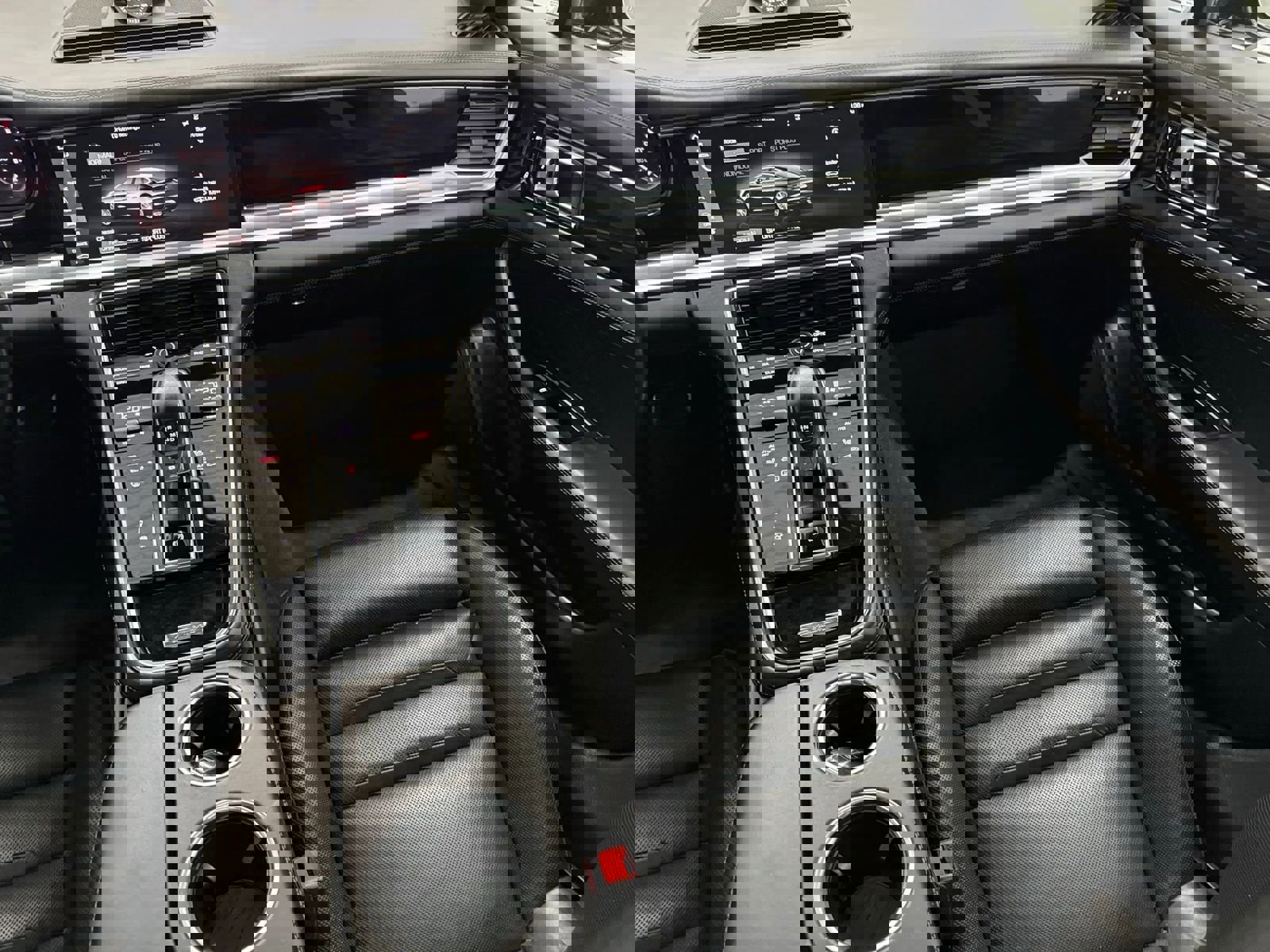 Used 2017 Porsche Panamera Turbo w/ Sport Chrono Package image 10