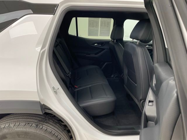 Certified 2025 Chevrolet Equinox LT w/ Convenience Package II image 12