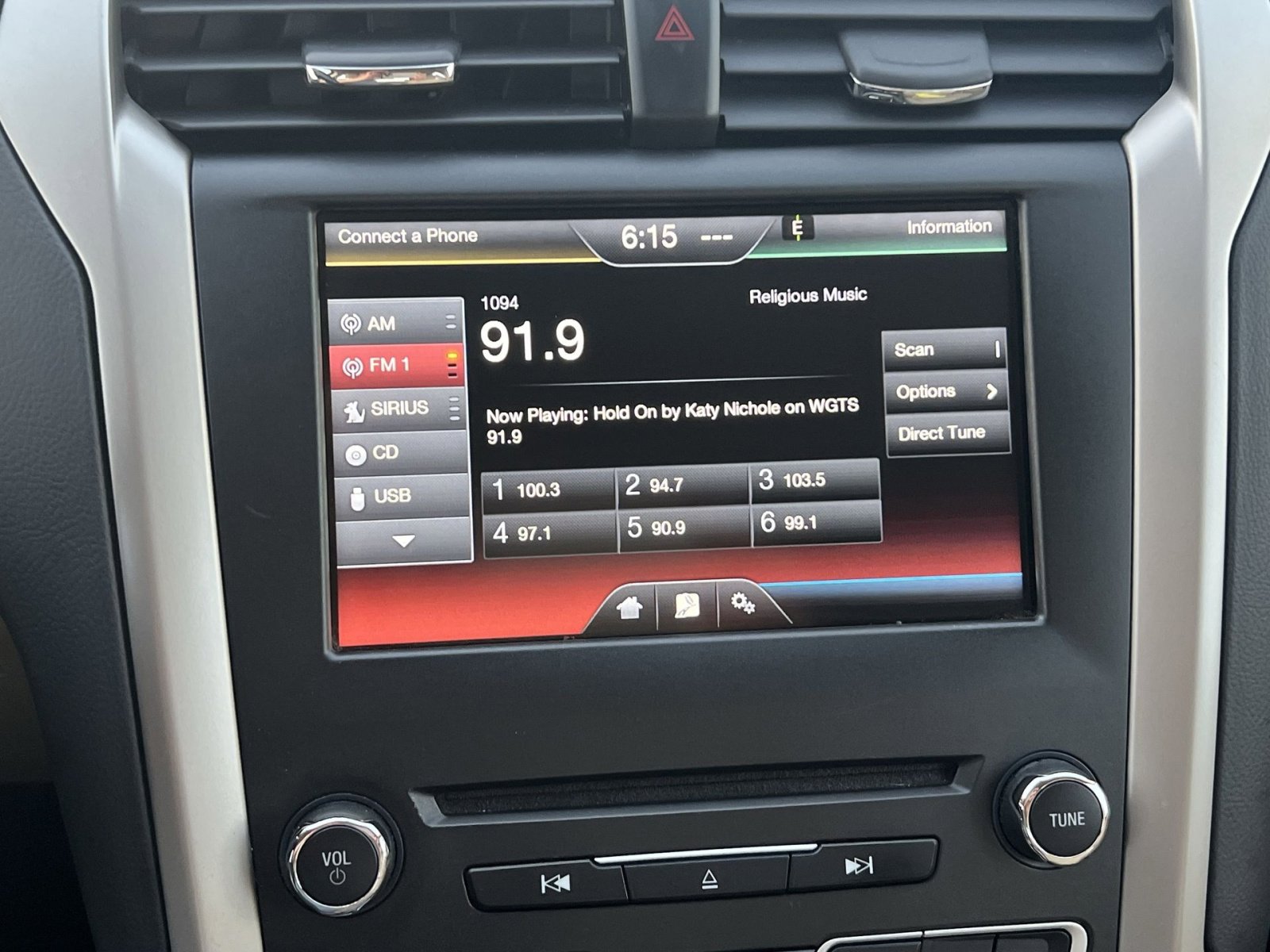 Used 2016 Ford Fusion Energi SE image 18