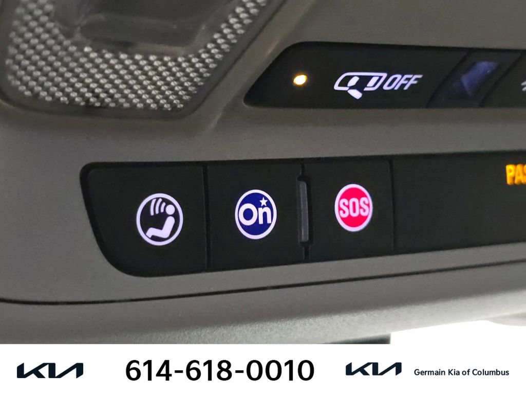 Used 2021 Chevrolet Equinox LS w/ LS Convenience Package image 33