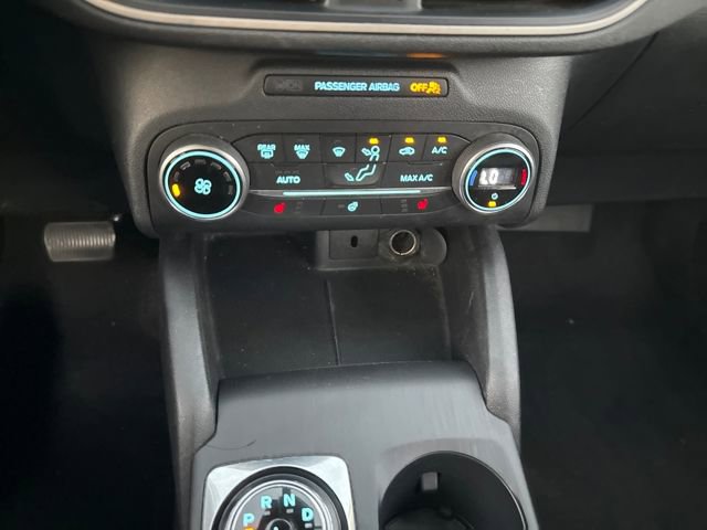 Used 2020 Ford Escape SEL image 18