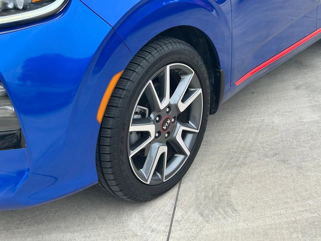 Used 2021 Kia Soul Turbo FWD image 9