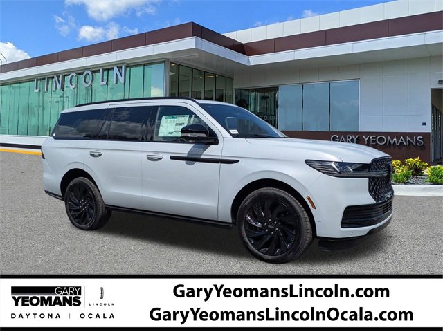 New 2025 Lincoln Navigator Reserve w/ Jet Appearance Package