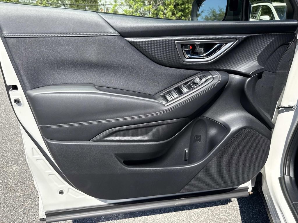 Used 2019 Subaru Forester Premium AWD/4WD image 22