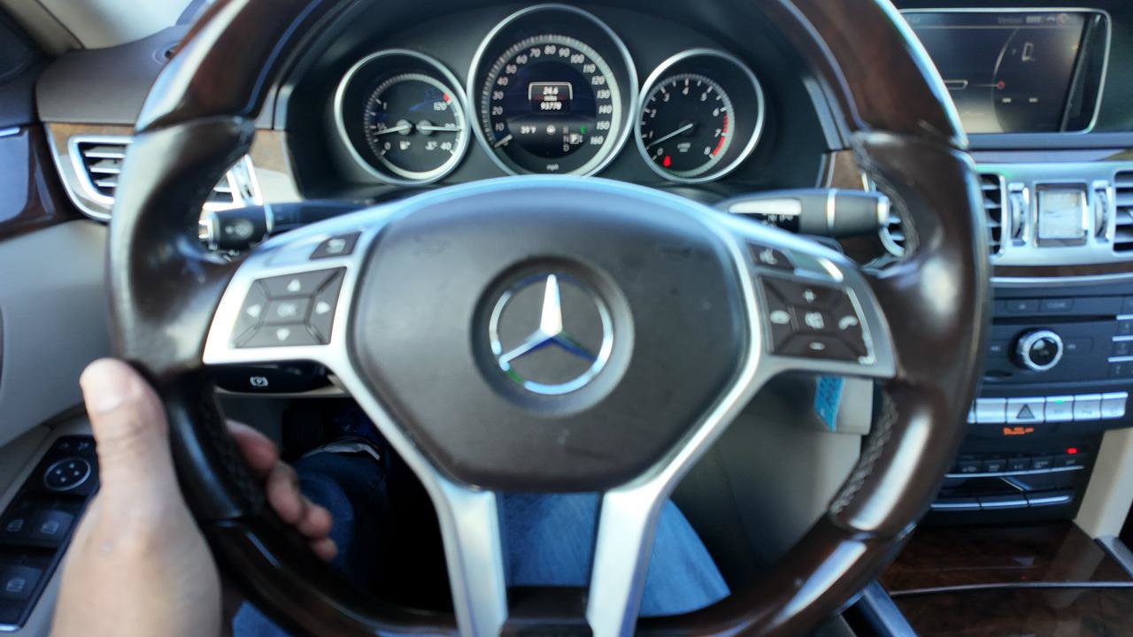 Used 2016 Mercedes-Benz E 350 4MATIC Sedan image 11