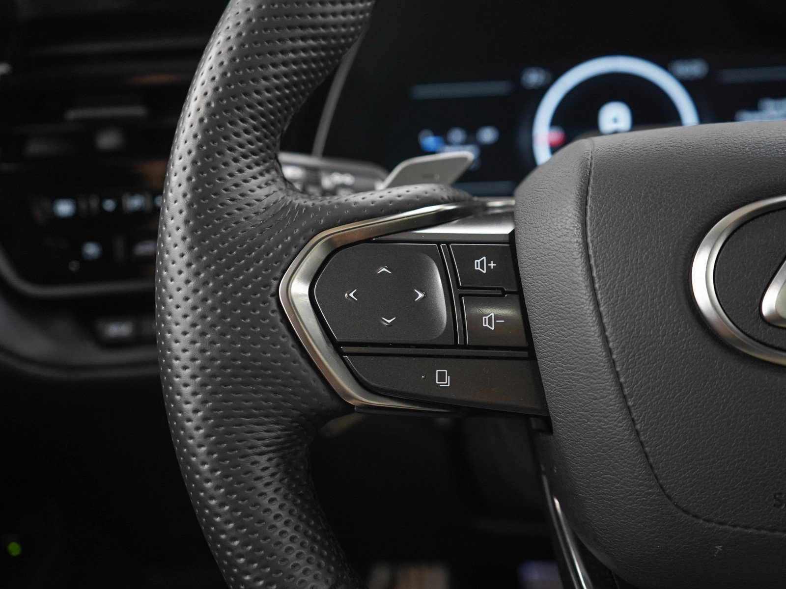 Used 2024 Lexus TX 500h AWD image 26