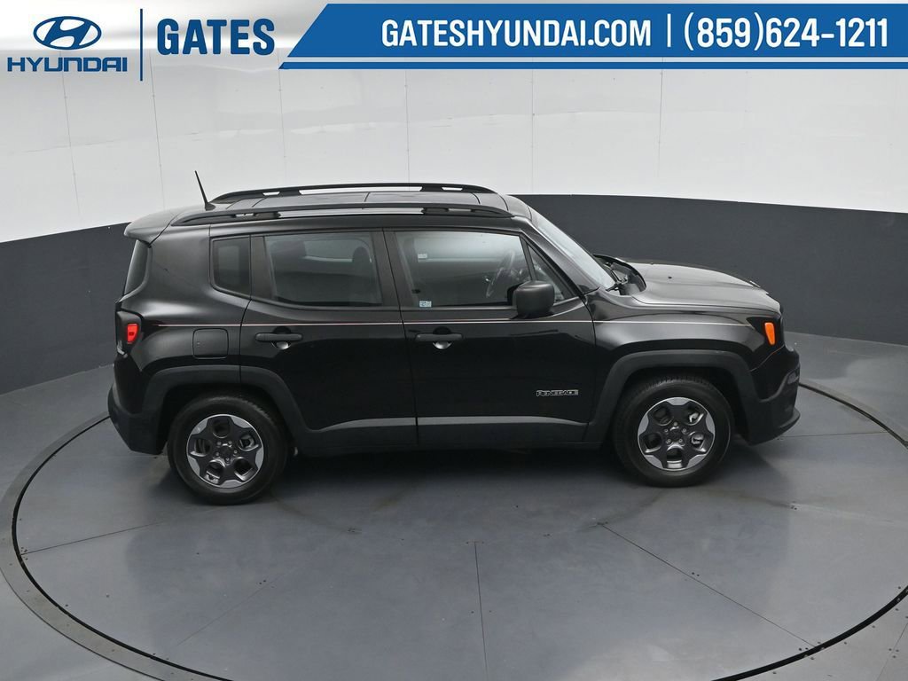 Used 2015 Jeep Renegade Sport w/ Power & Air Group FWD image 40