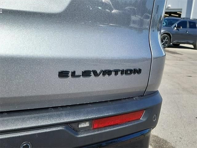 New 2026 GMC Acadia Elevation w/ Super Cruise Package FWD image 5