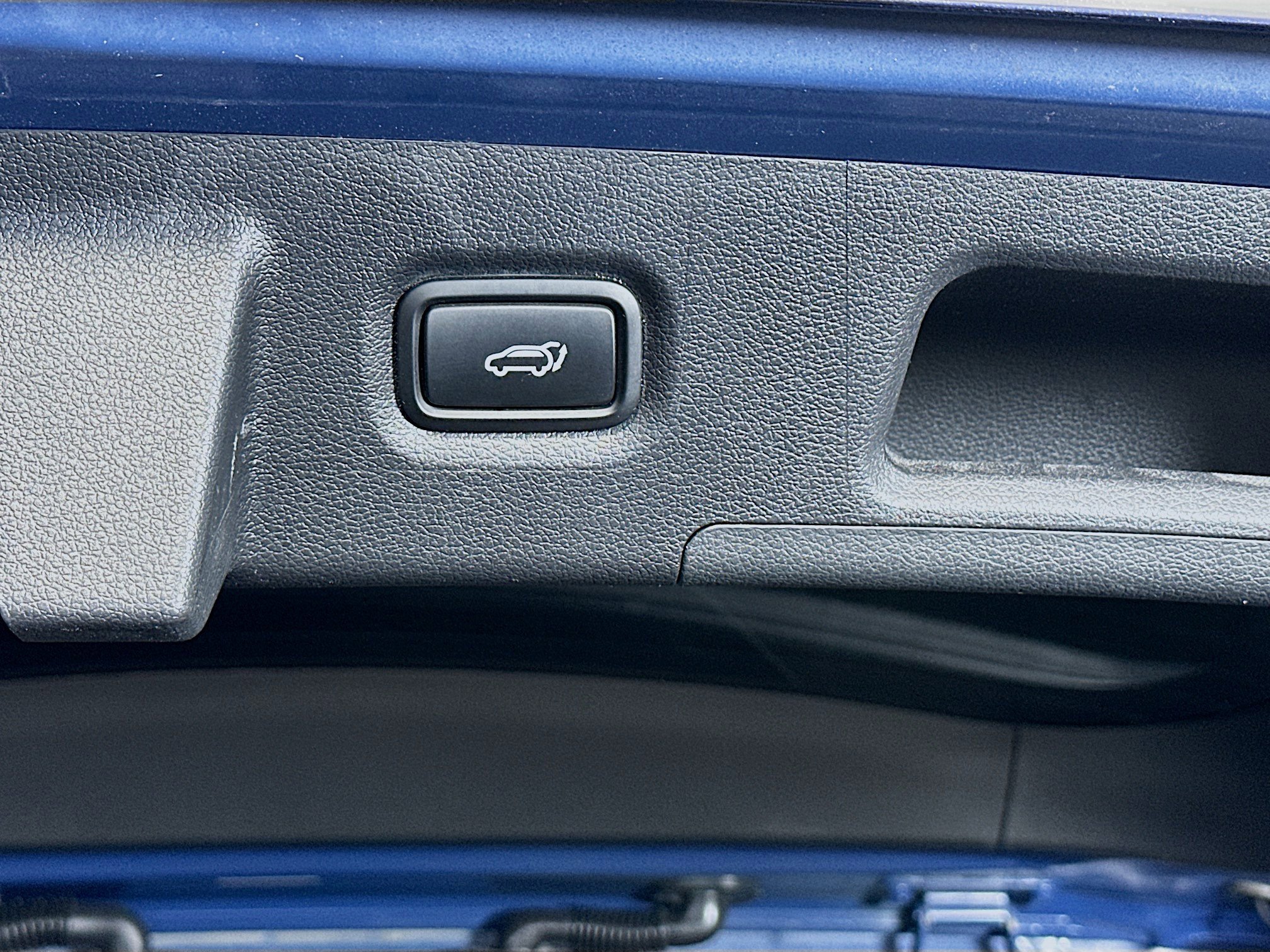 Used 2021 Hyundai Santa Fe Limited FWD image 32