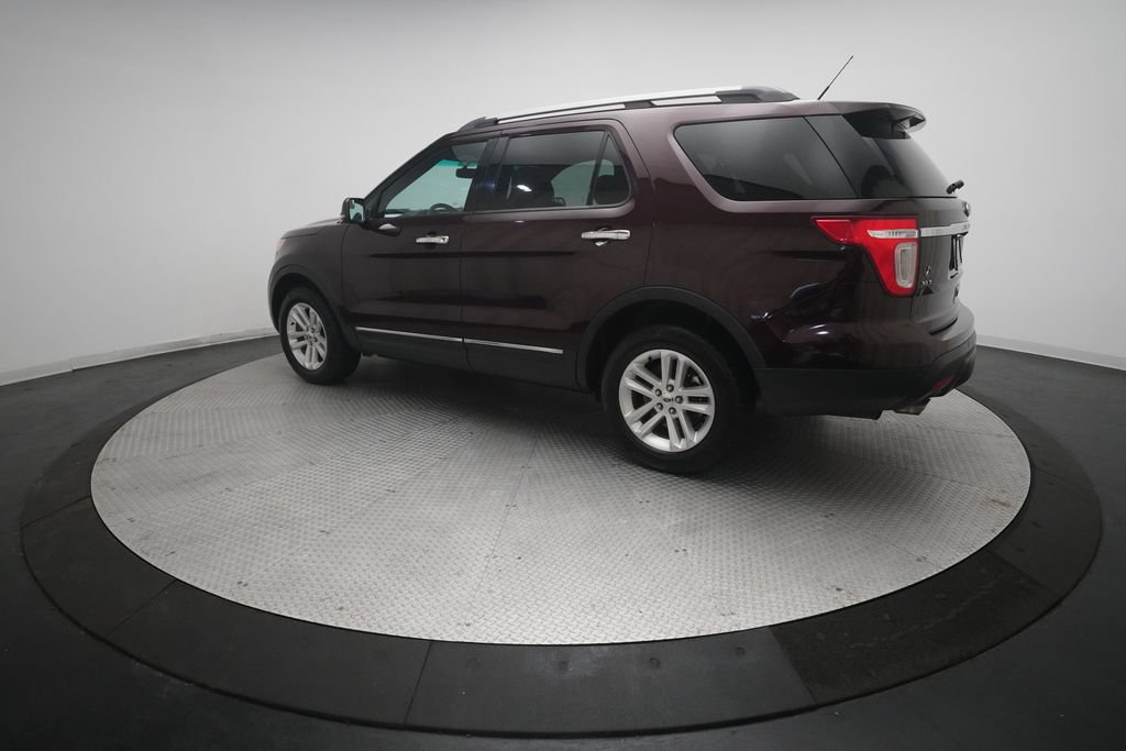 Used 2011 Ford Explorer XLT w/ 202A Rapid Spec Order Code AWD/4WD image 34