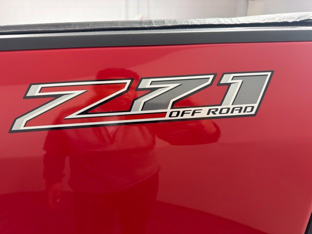 Used 2018 Chevrolet Colorado Z71 AWD/4WD image 24