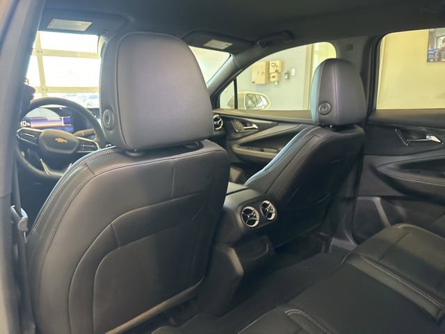 New 2025 Chevrolet Blazer EV LT AWD/4WD image 21