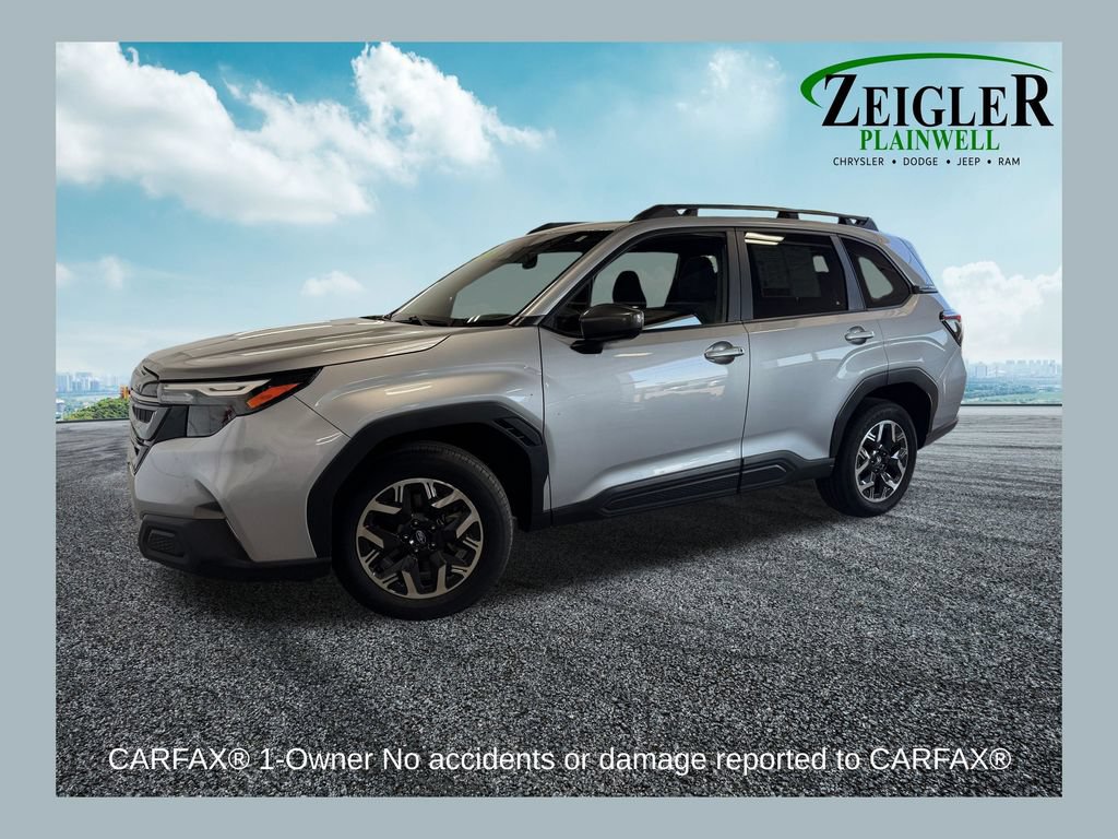 Used 2025 Subaru Forester Premium AWD/4WD image 1