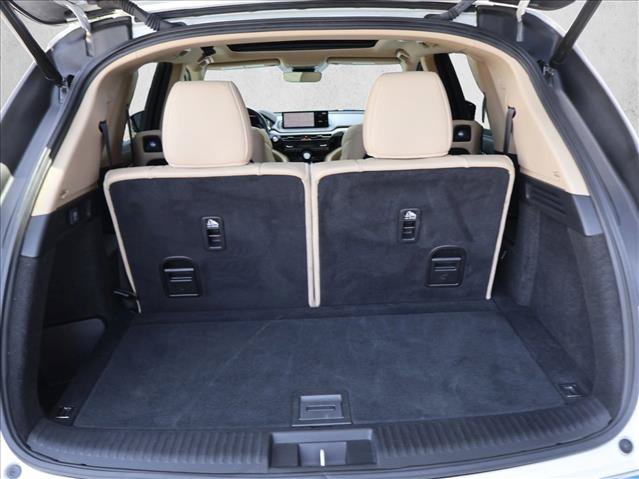 Certified 2023 Acura MDX SH-AWD w/ Technology Package image 5