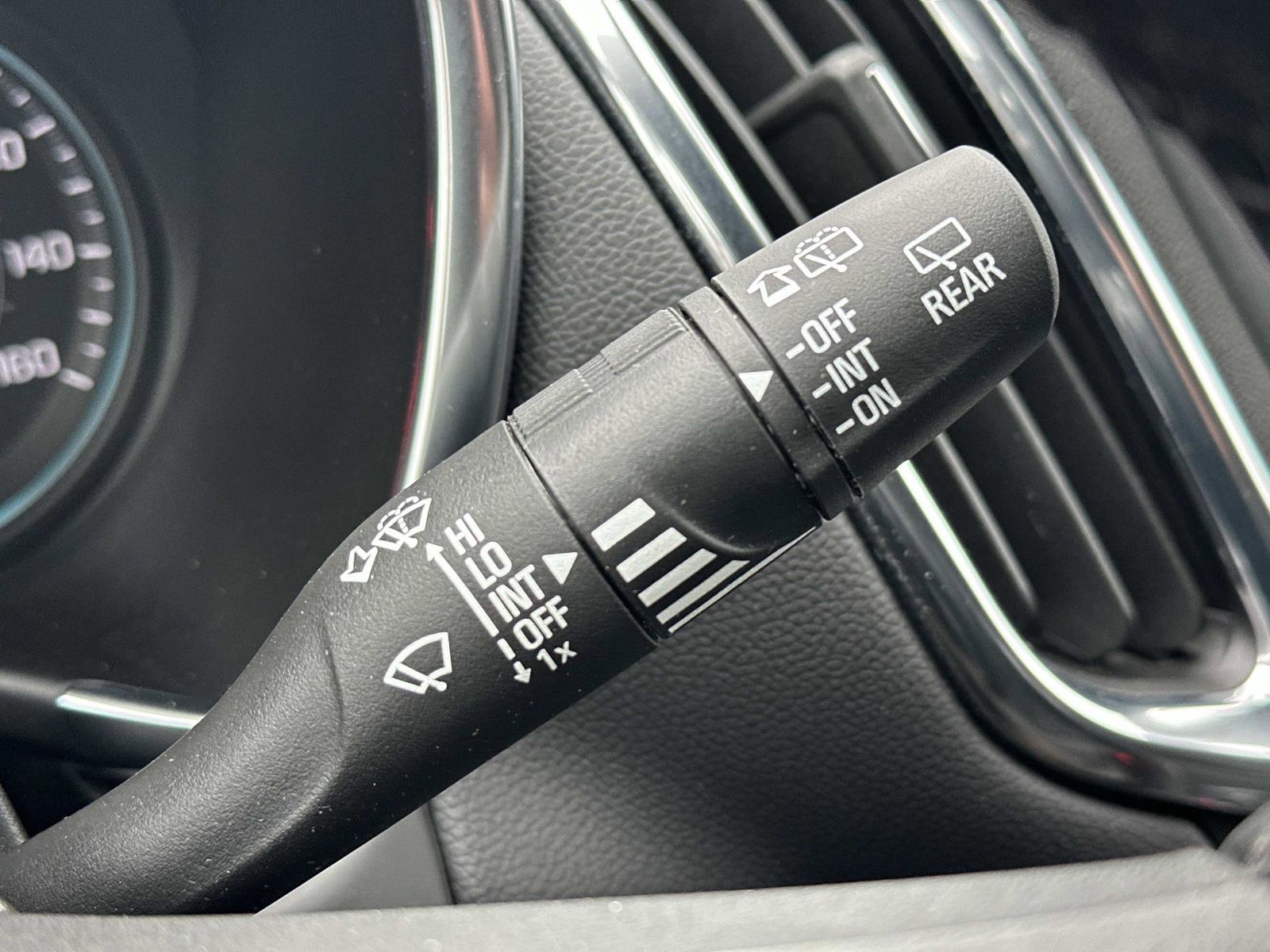 Certified 2023 Chevrolet Equinox LT image 23