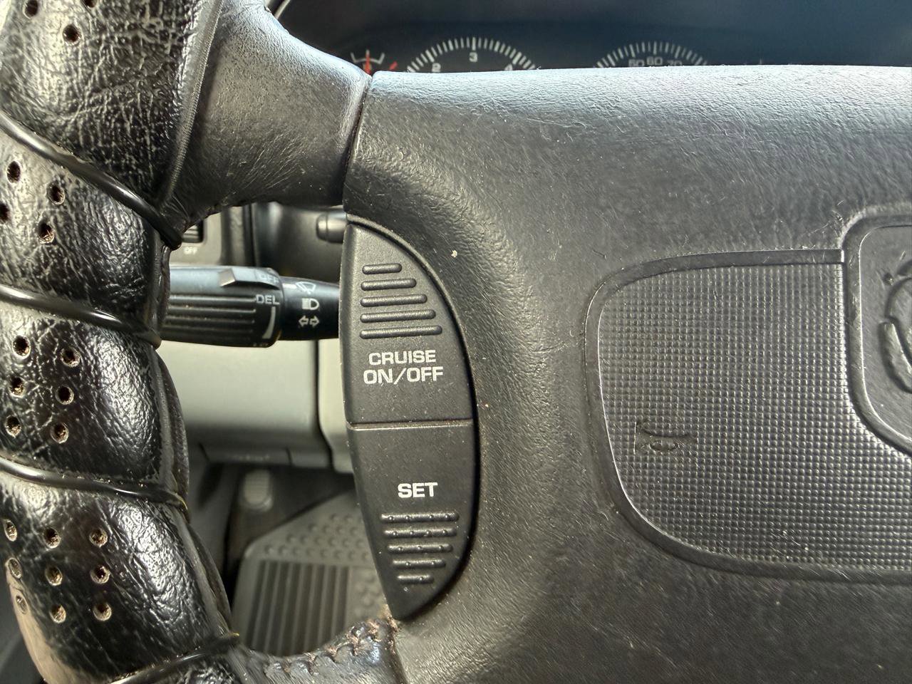 Used 1999 Dodge Dakota Sport image 24