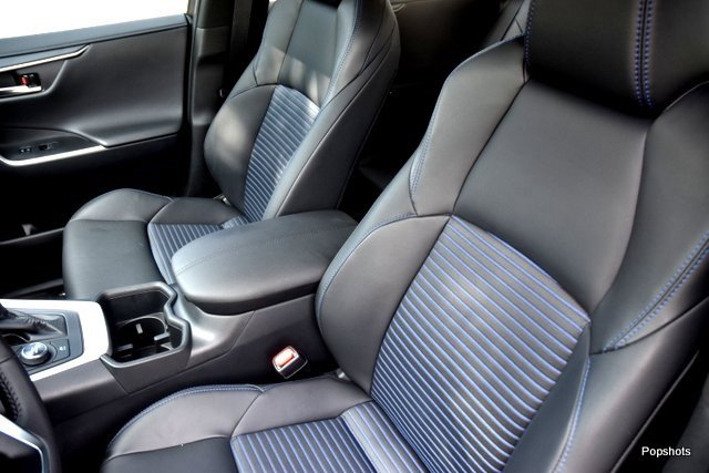 Used 2024 Toyota RAV4 XSE image 9