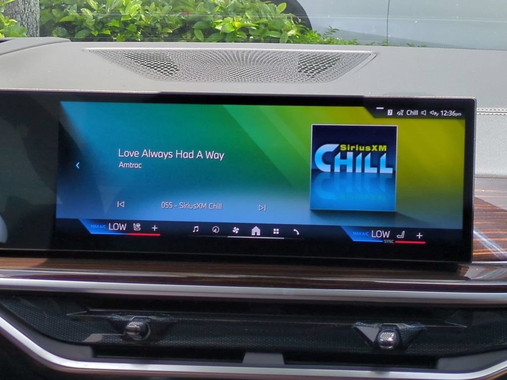New 2026 BMW X5 xDrive40i w/ M Sport Package AWD/4WD image 18