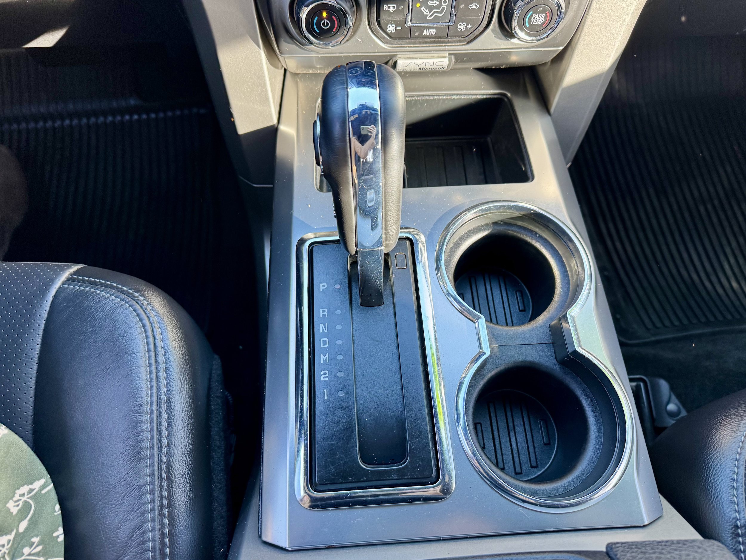 Used 2013 Ford F150 FX4 w/ Luxury Equipment Group AWD/4WD image 17
