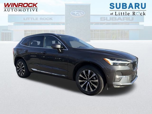 Used 2023 Volvo XC60 B5 Plus image 1