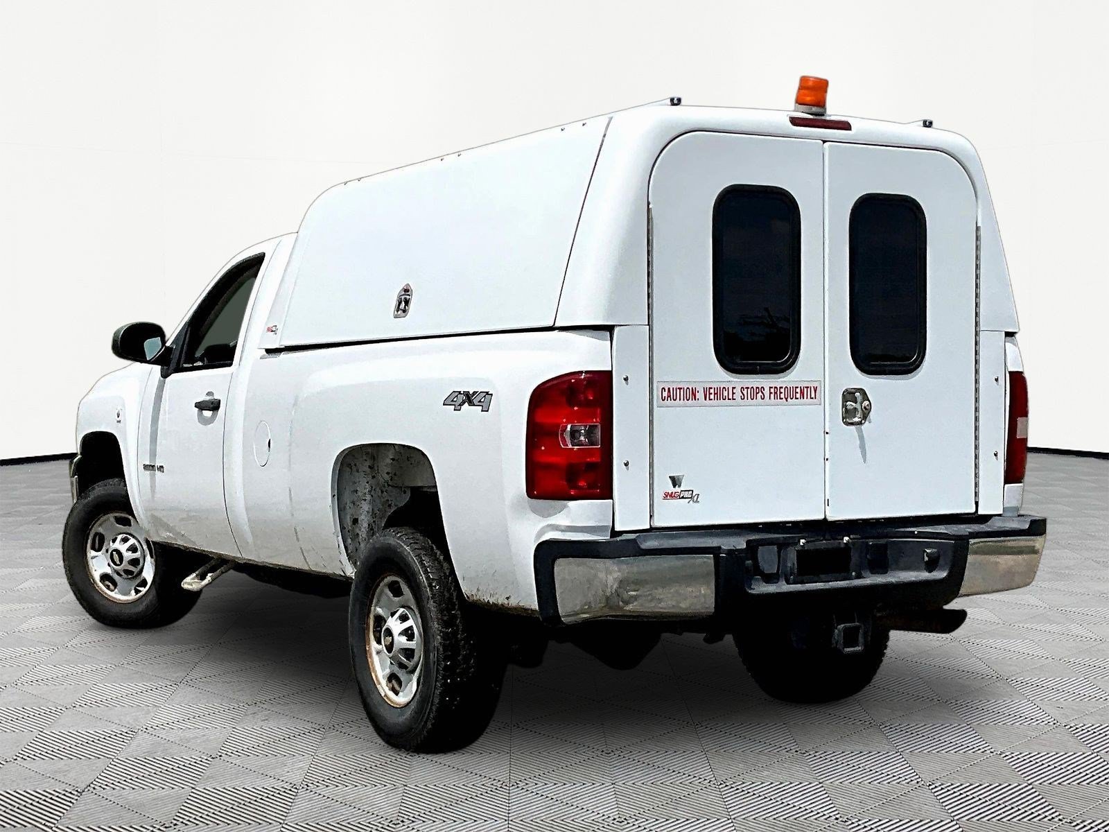Used 2013 Chevrolet Silverado 2500 W/T AWD/4WD image 9