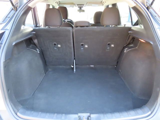 Used 2020 Nissan Kicks S FWD image 38