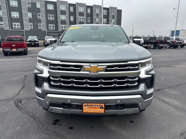 Used 2023 Chevrolet Silverado 1500 LTZ AWD/4WD image 8