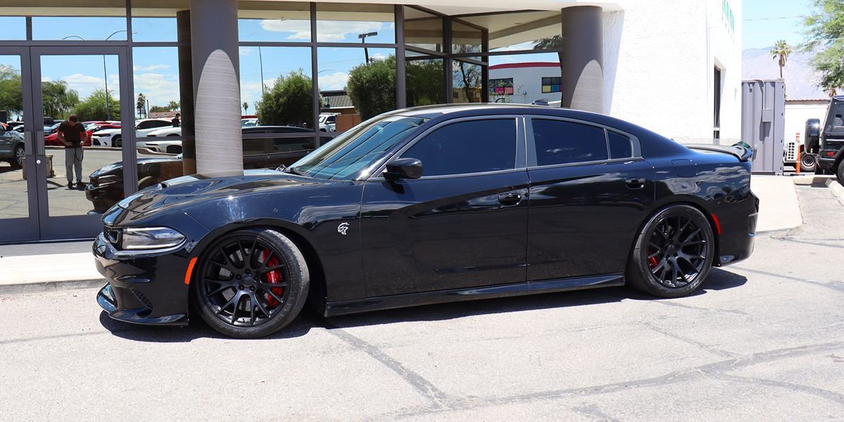 Used 2016 Dodge Charger SRT Hellcat RWD image 4