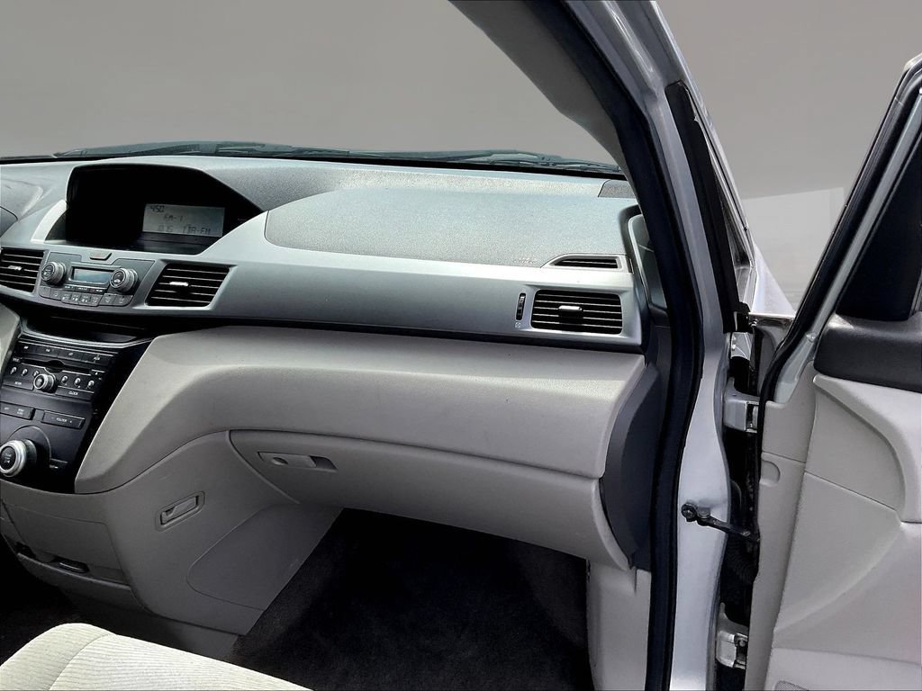 Used 2011 Honda Odyssey LX image 25