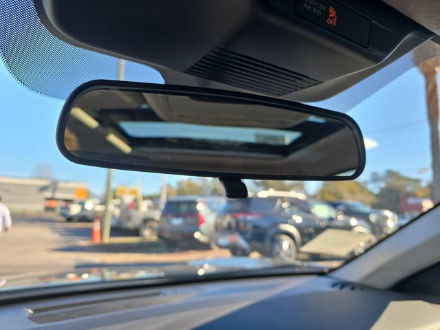 New 2026 Nissan Kicks SV w/ SV Premium Package image 31