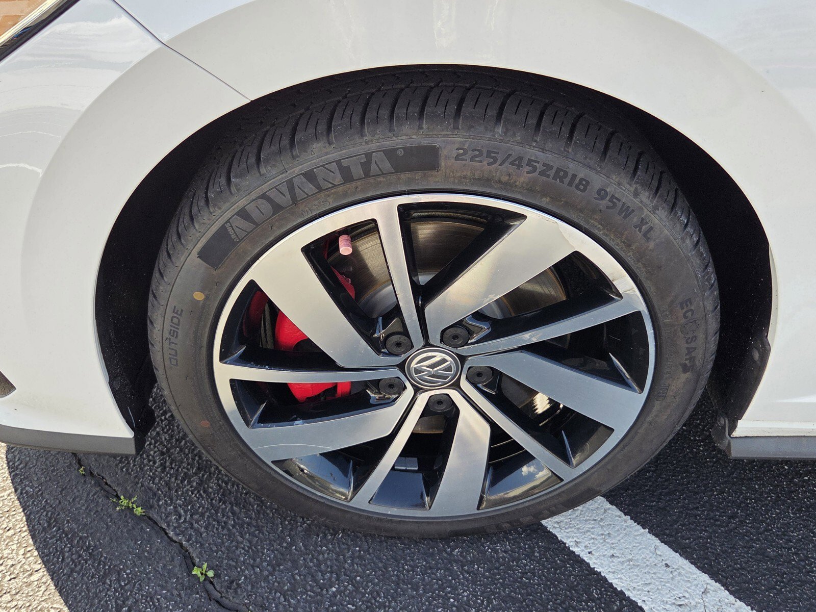 Used 2019 Volkswagen Jetta GLI image 9