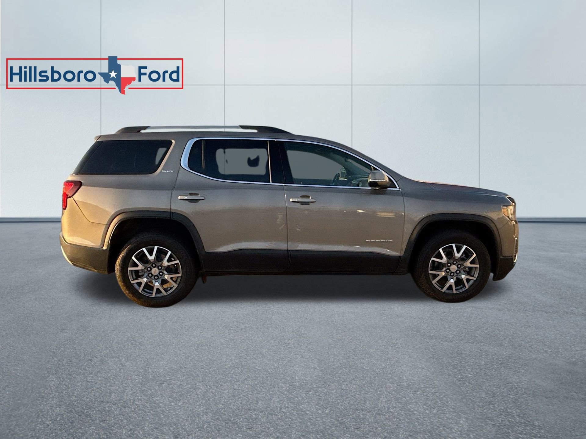Used 2023 GMC Acadia SLT image 4