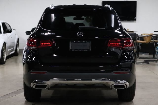 Used 2020 Mercedes-Benz GLC 300 image 4