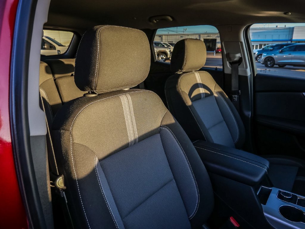 Used 2024 Chevrolet Blazer LT w/ Convenience Package FWD image 16