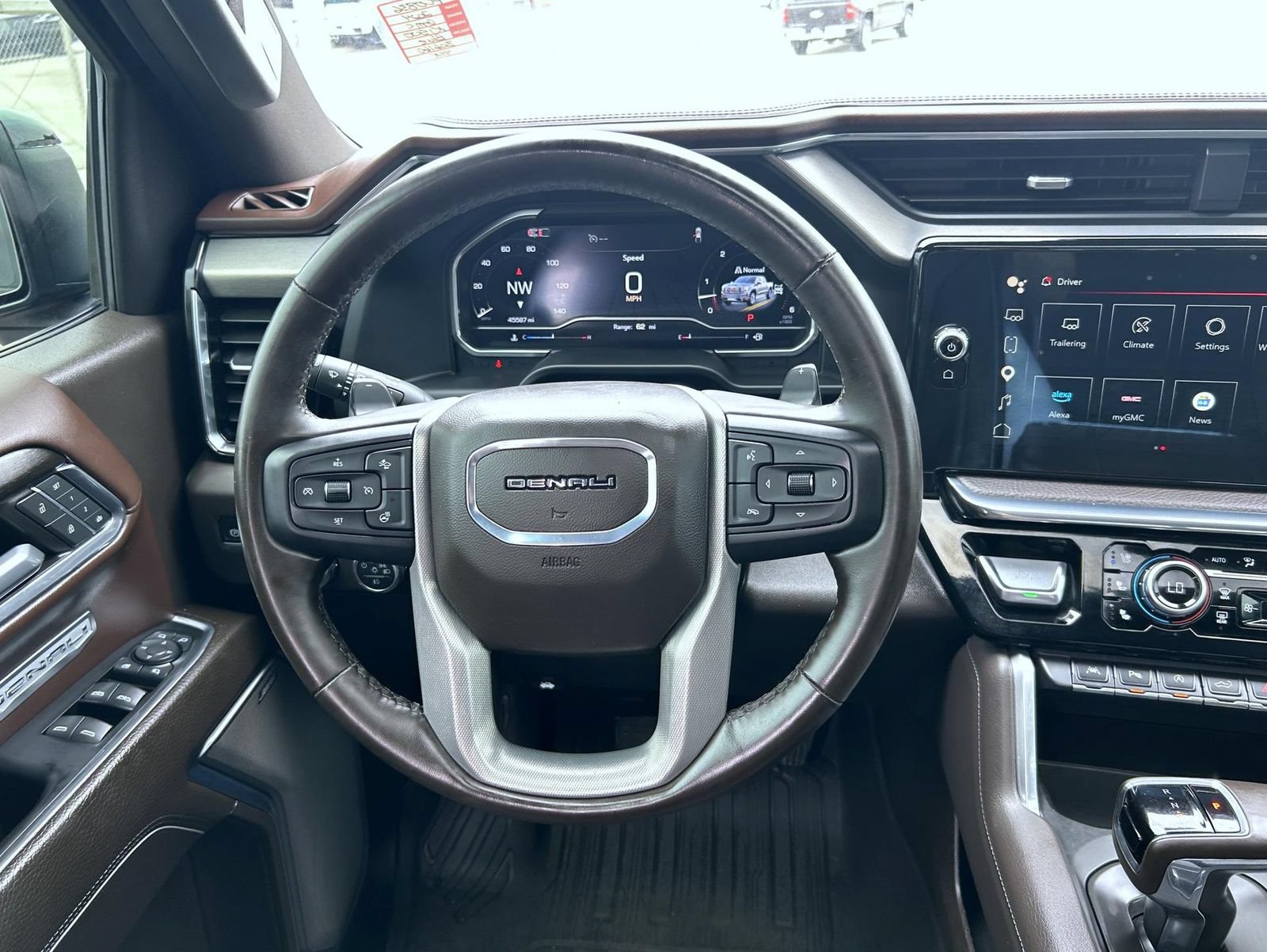 Certified 2024 GMC Sierra 1500 Denali w/ Denali Reserve Package AWD/4WD image 11