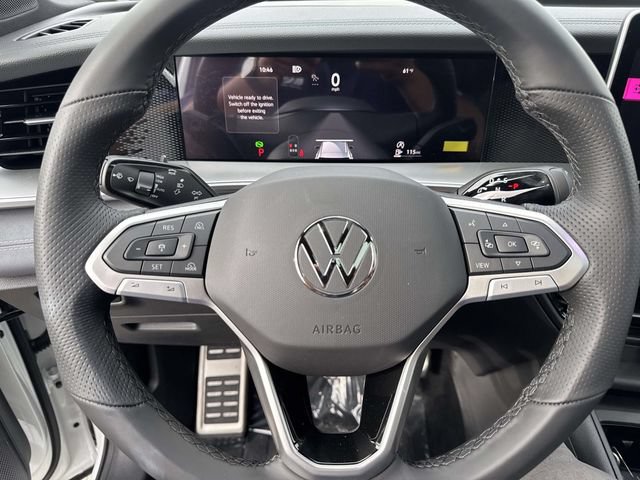 New 2026 Volkswagen Tiguan SE R-Line FWD image 16