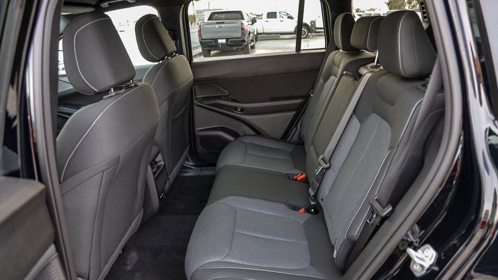 New 2026 Jeep Cherokee Laredo AWD/4WD image 22