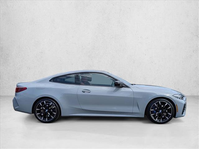 Used 2025 BMW M440i Coupe w/ Premium Package image 4